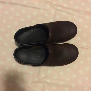 Leather dansko clogs